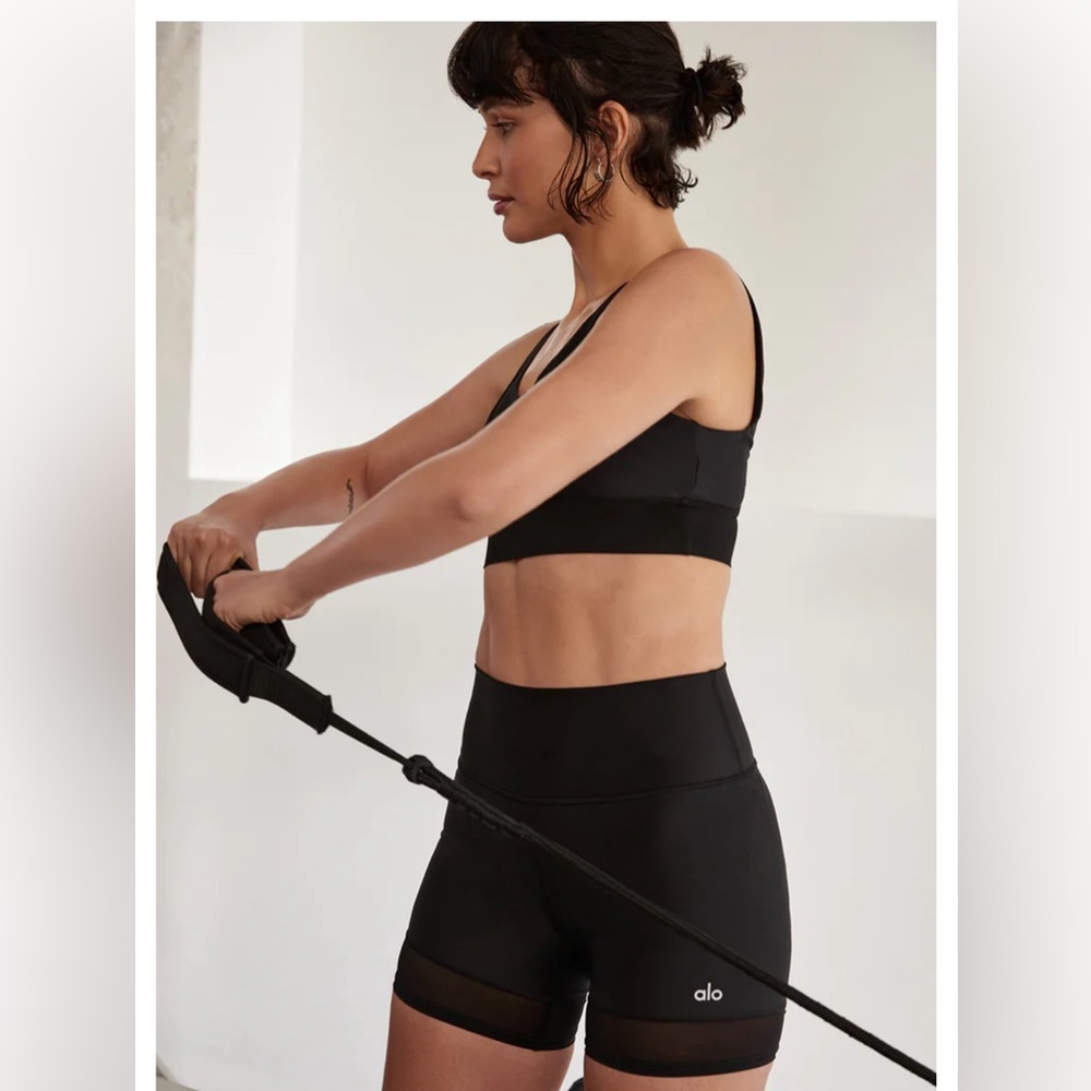 Alo Yoga 5” Airlift Double Trouble Bike Short